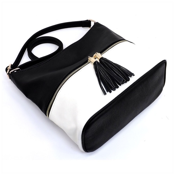 Zip Colorblock Crossbody Bucket Satchel - Picture 5 of 7